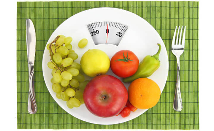 夕食抜きダイエットの効果&夜に食べて痩せる方法！